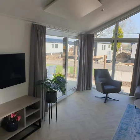 Holiday park Europarcs Aan De Maas, Type Velthorst 4, Woning 166 Kerkdriel