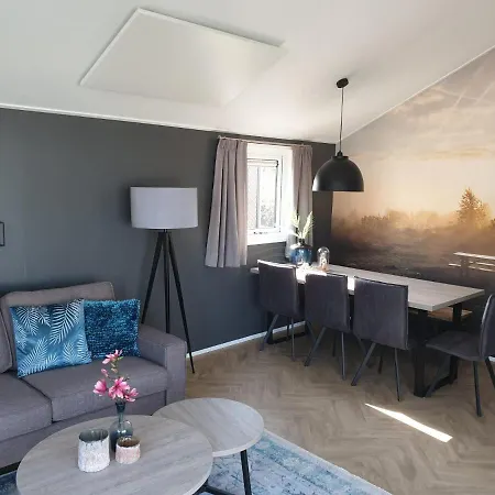 Holiday park Europarcs Aan De Maas, Type Velthorst 4, Woning 166