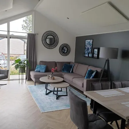 Europarcs Aan De Maas, Type Velthorst 4, Woning 166 *
