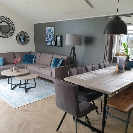 Europarcs Aan De Maas, Type Velthorst 4, Woning 166 Kerkdriel