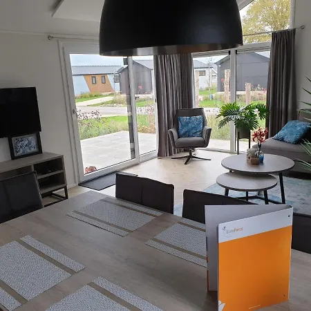 Europarcs Aan De Maas, Type Velthorst 4, Woning 166