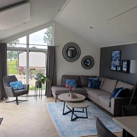 Holiday park Europarcs Aan De Maas, Type Velthorst 4, Woning 166 Kerkdriel